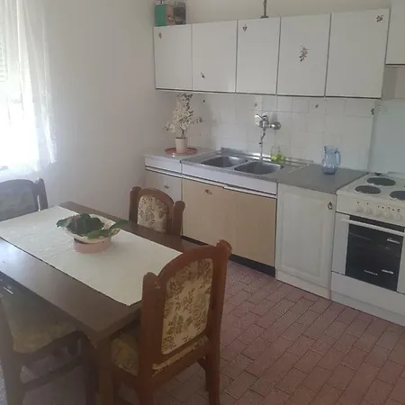Apartman Kruno Σπλιτ