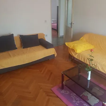 Apartman Kruno *
